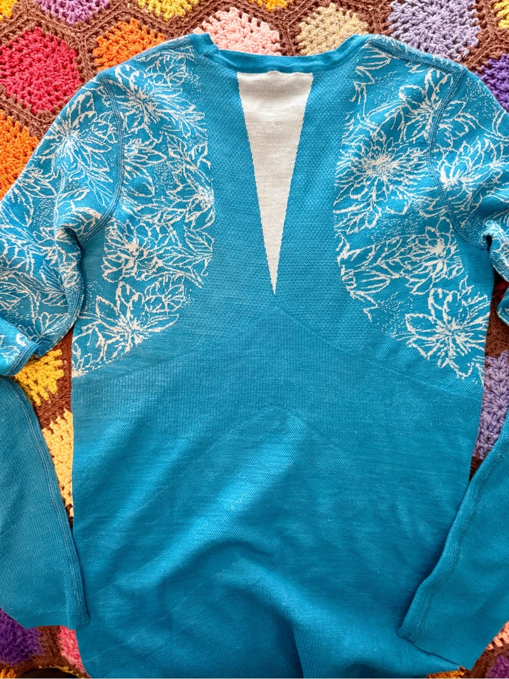 Smartwool Ocean Abyss/Wave Blue Floral Scape Merino Intraknit - Picture 3 of 10
